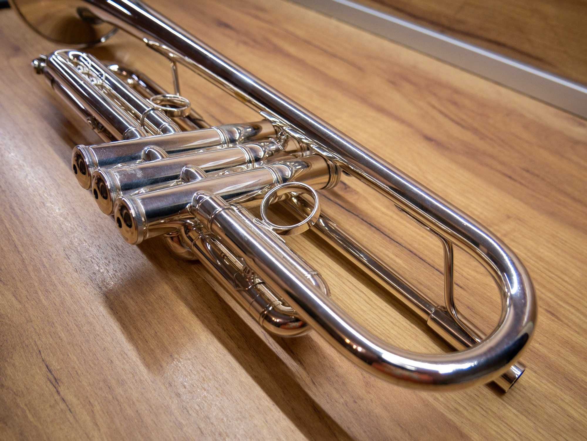 Тромпет Bb Yamaha Xeno YTR8335RGS Ямаха сребърен trumpet Silver