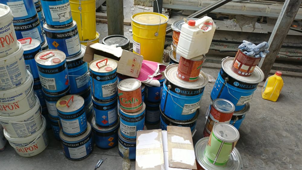 Qurilish materiallari sotiladi