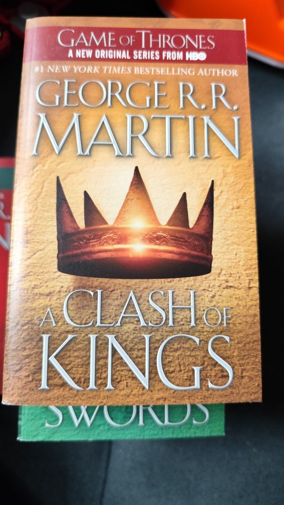 Първите 5 книги от серията Игра на Тронове , Game of thrones