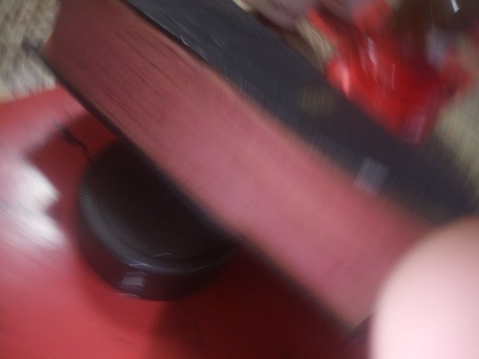 Vând schimb biblie 1940