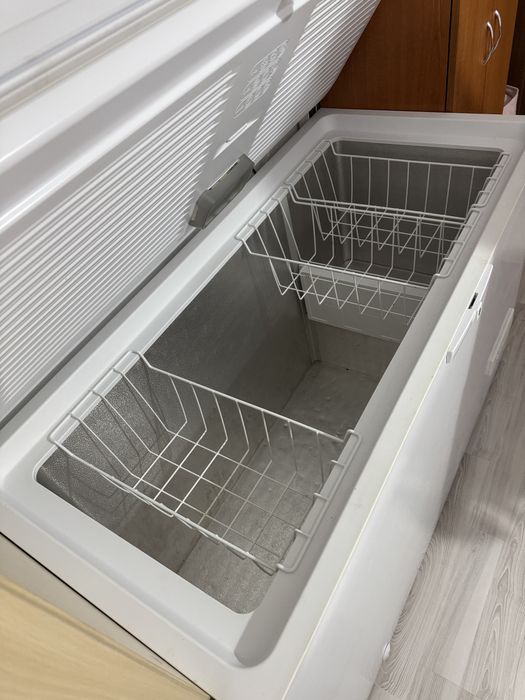 Vand irgent  lada frigorifica