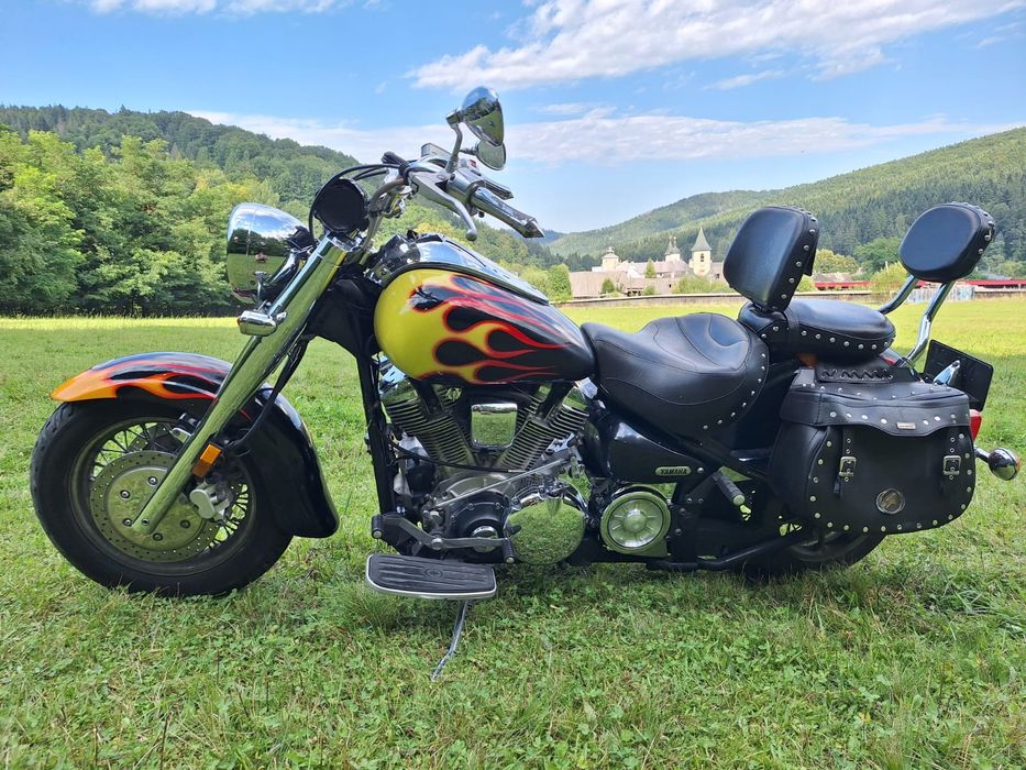 Yamaha road star 1600