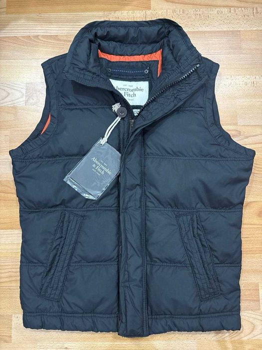 Жилетка мужская Abercrombie Fitch Puffer Vest! Новая с бирками!
