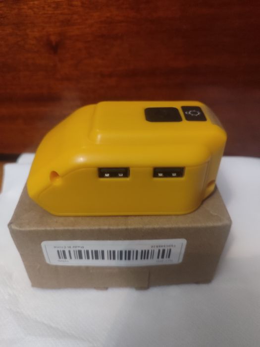 Адаптер для аккумулятора DeWalt