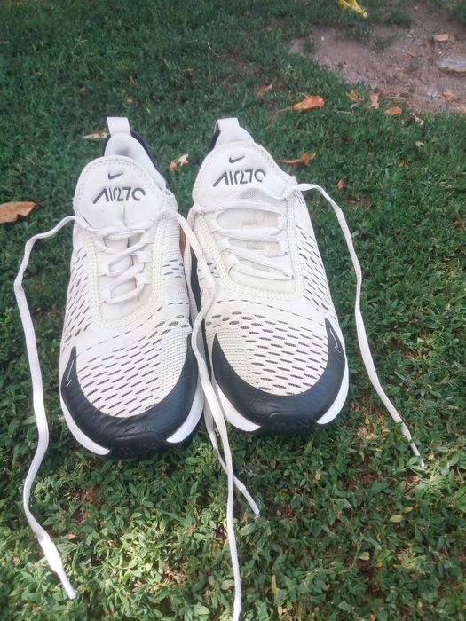 De vanzare adidasi nike