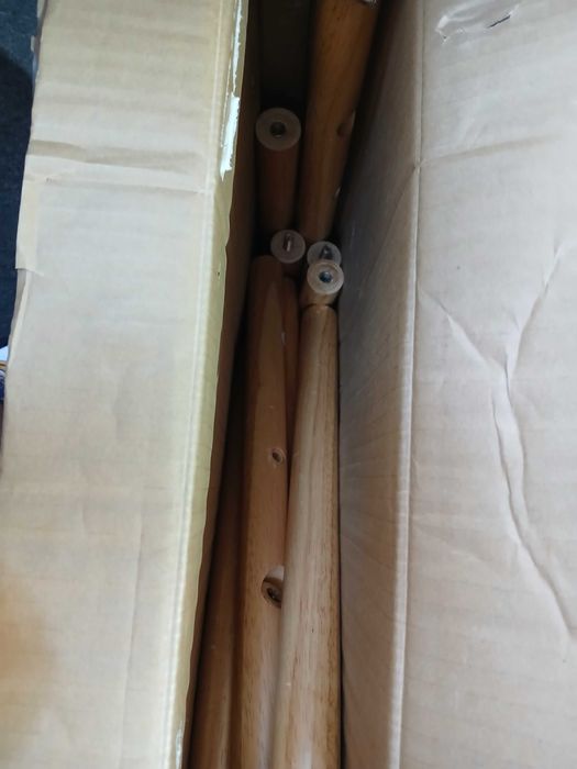 Cuier rotativ KungFuWood, lemn, 3 rafturi, 9 carlige, natural