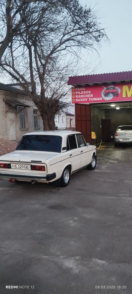 Vaz 21 06 sotiladi  zudlilk bilan naxt va naxt