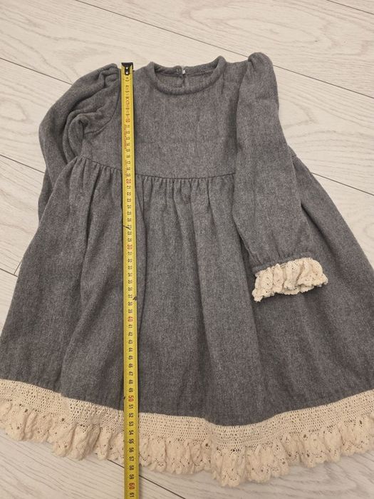 Rochita de lână INimioara, 4-5 ani (verificati masuratorile)