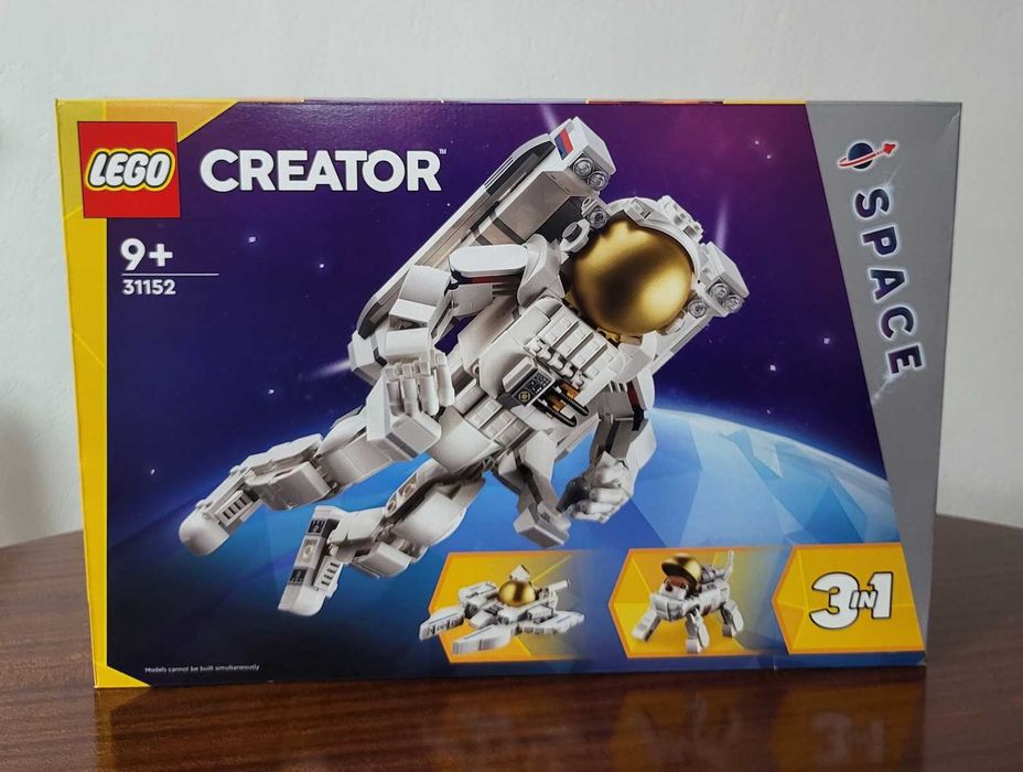 LEGO 31152 - Space Astronaut (Creator 3-in-1)