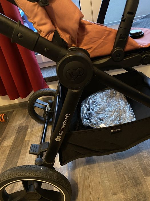 Carucior de bebe kinderkraft
