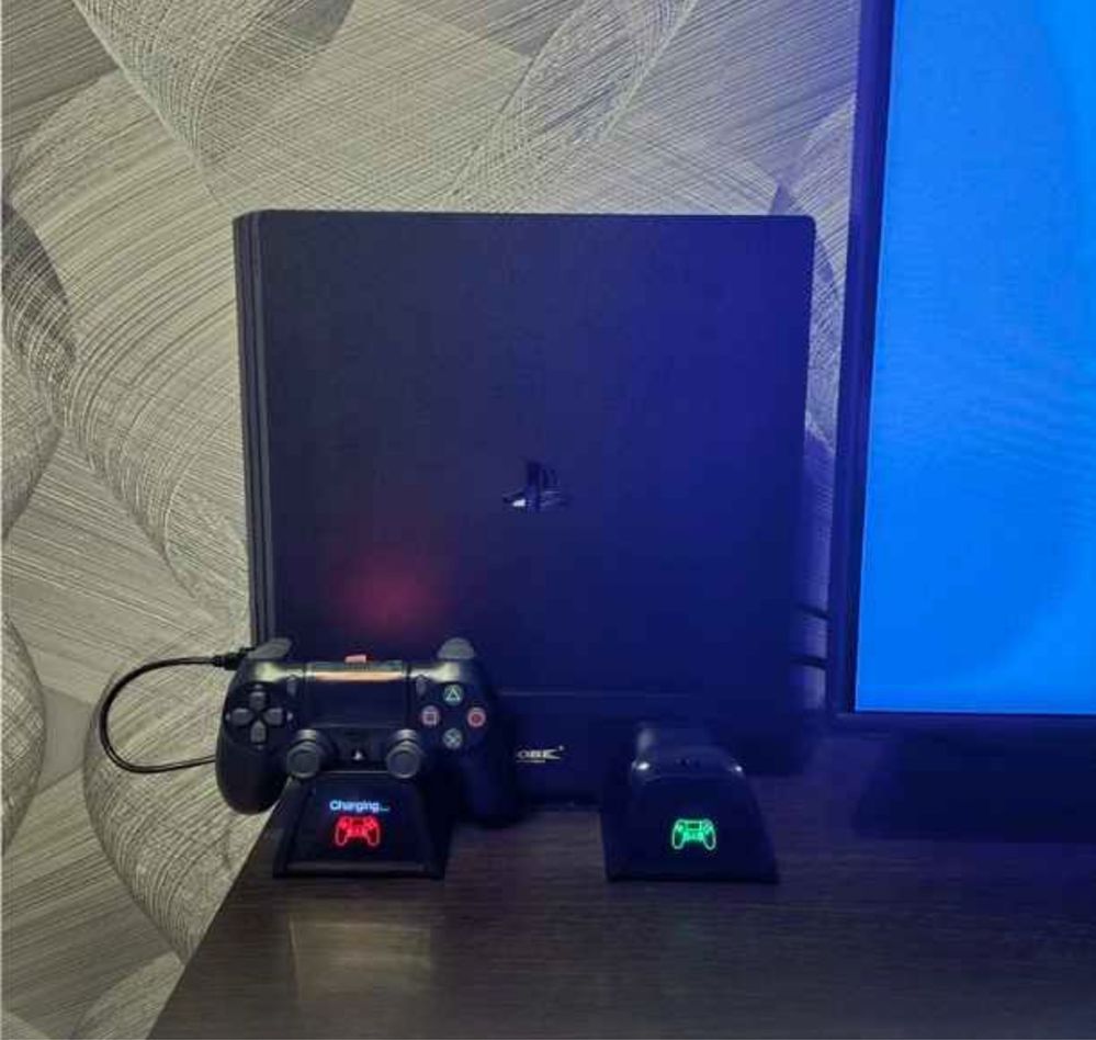 Sotiladi plesteshin 4 xotira 1 TB 4 ta pulti bor 8 ta diski bor