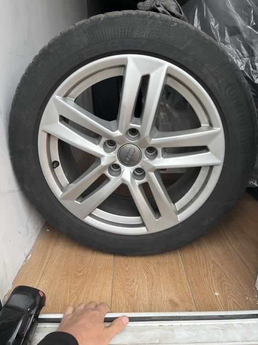 Vand 4 jante Audi 17 inch + anvelope iarna 225/55/R17