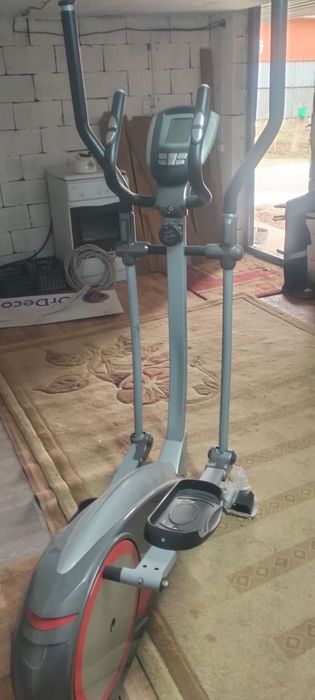 Элиптический тренажер