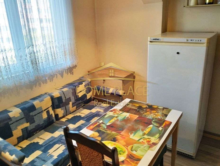 Дава се под наем Тристаен апартамент в Варна, Базар Левски - 70 кв.м за 408 € - Снимка #3