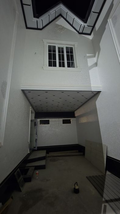 Sotiladi Evrokottedj Kibray Naberejniy 113 000$ 1,3sot 245kv 3 etaj