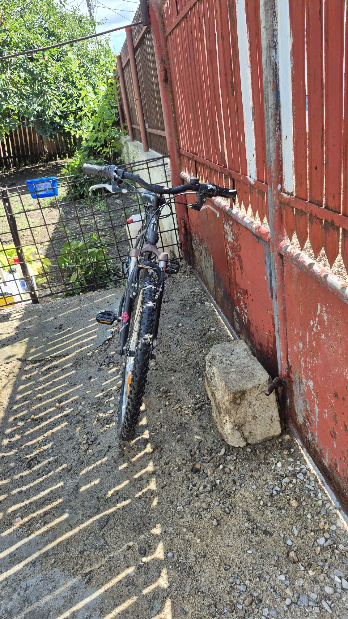 Bicicleta Btwin roti 24 inchi