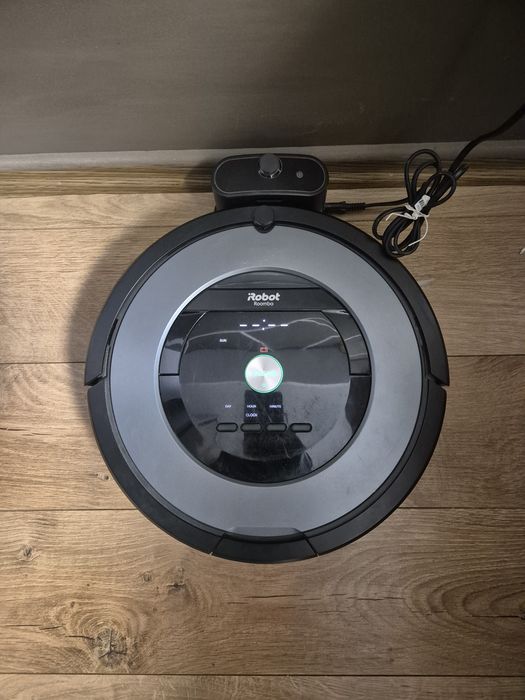 Aspirator Roomba .