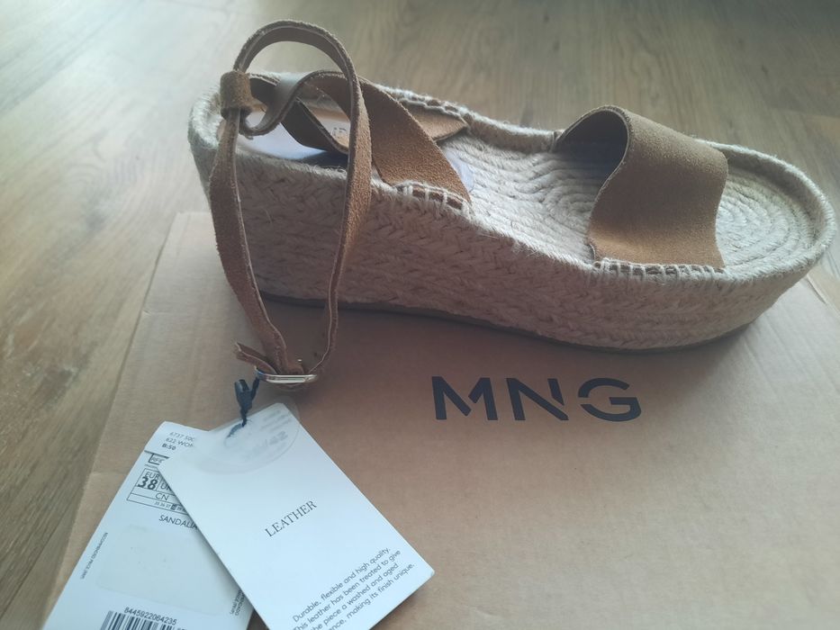 Сандали велур, Mango, НОВИ, 38 номер