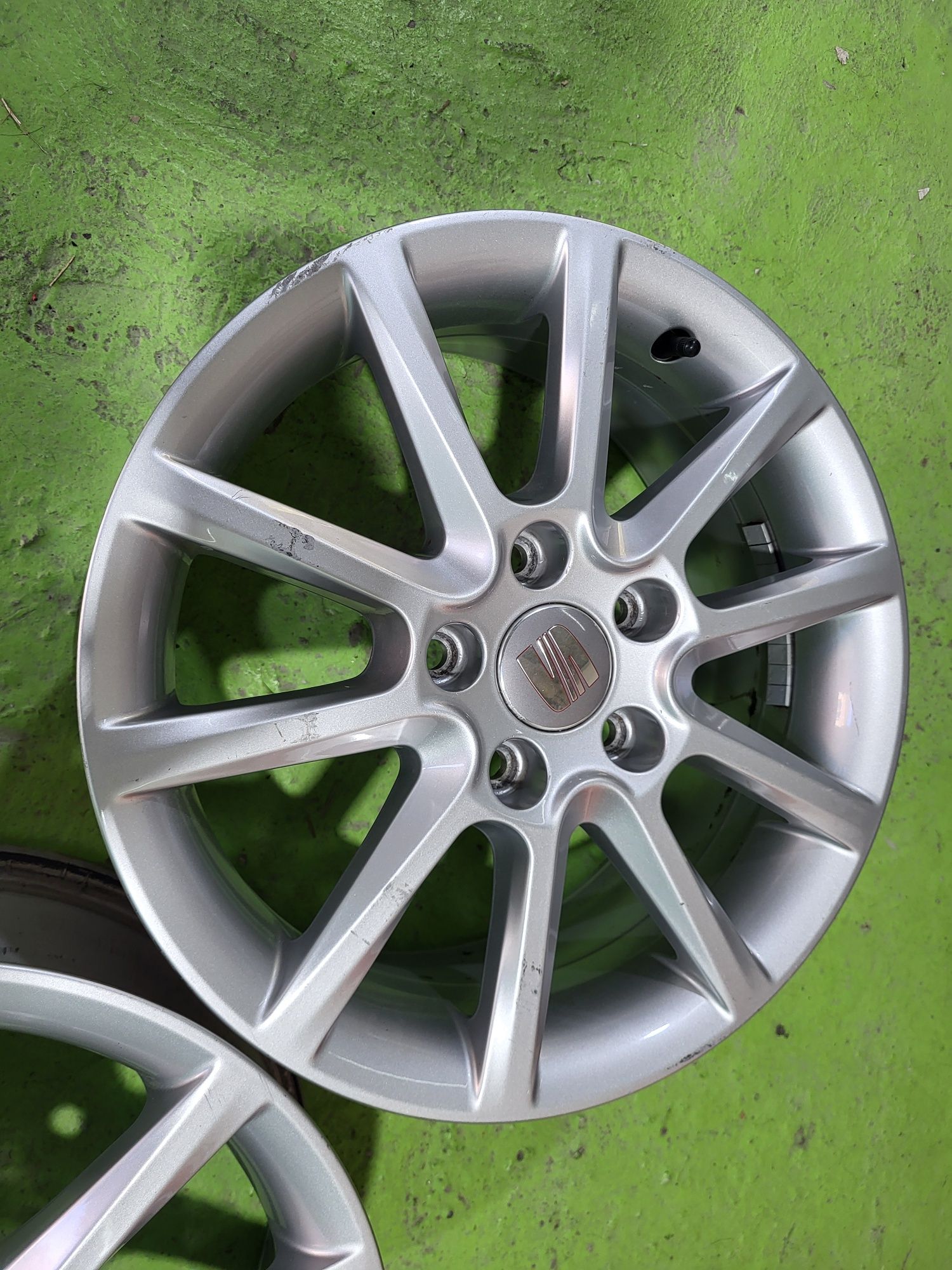 2 бр 16 5х112 Seat Vw Audi джанти резервна гума джанта 5х112 сеат