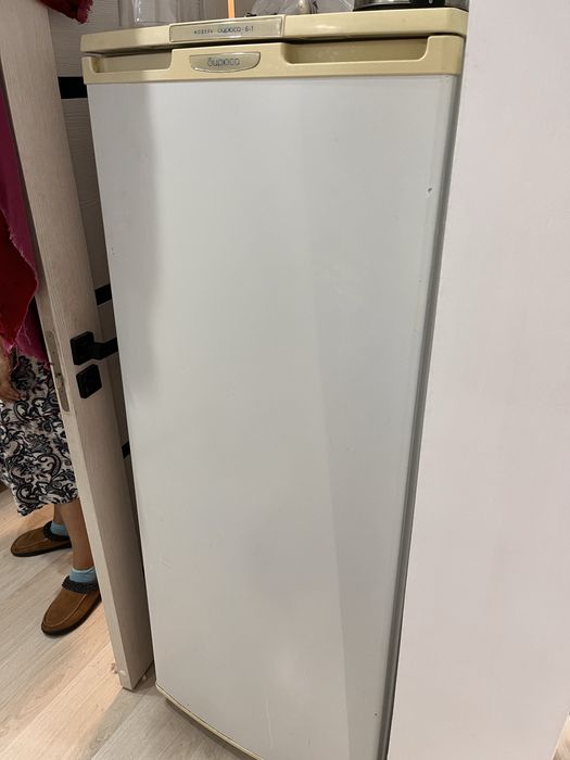 Продам холодильник б/у