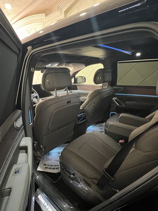 Denza n9 flegship full