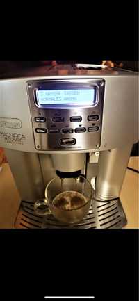 Delonghi Magnifica cappuccino