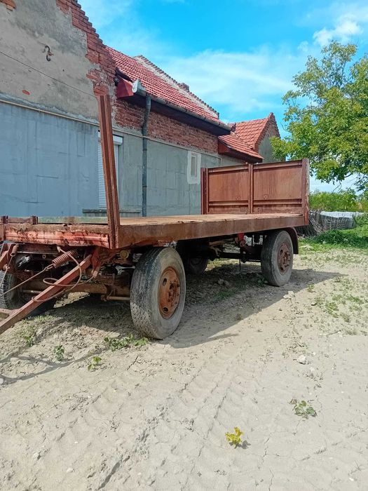 Vand remorca platforma