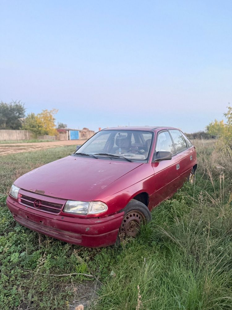 Продам машину не на ходу