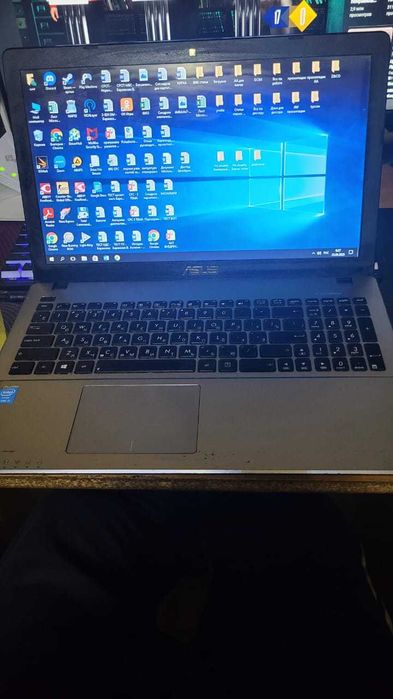 Ноутбук ASUS I5-4200U 8гб ОЗУ 1 ТБ HDD