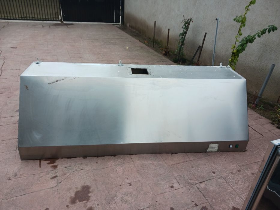 Vând echipament fast food