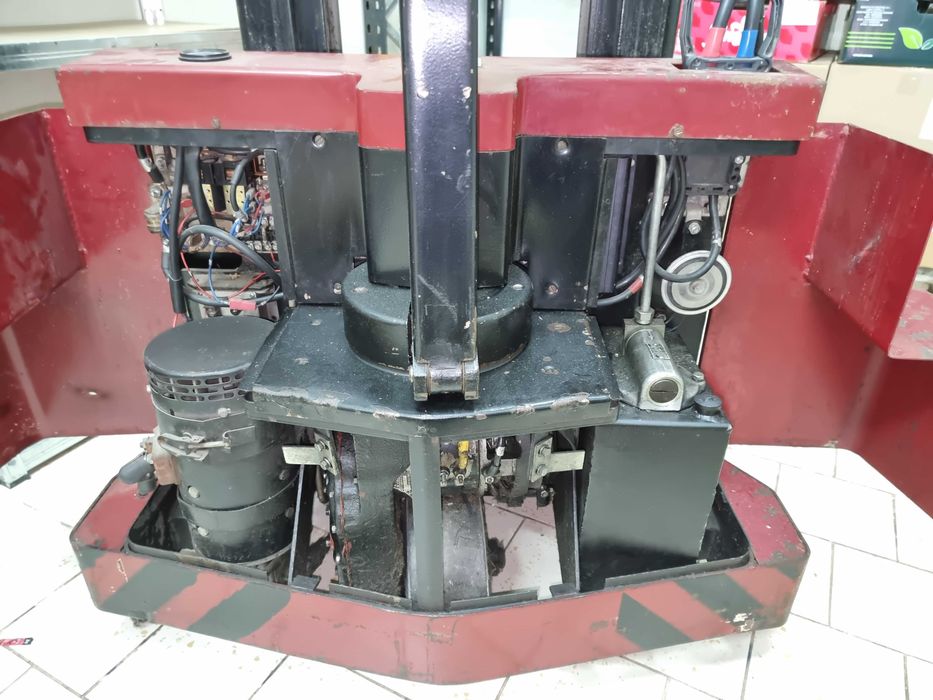 Стакер Балканкар - Електрическа палетна количка