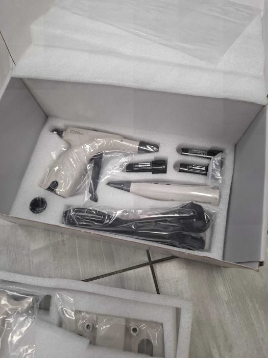 Безжична система за впръскване на гутаперча. Чисто нова, не отваряна!