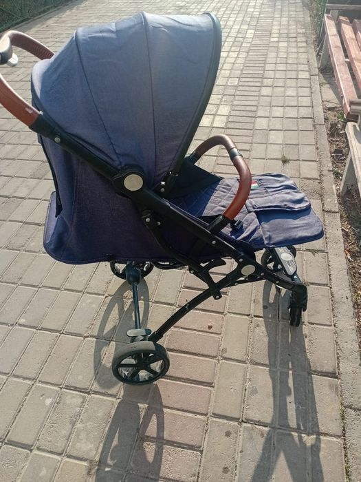 Коляска сатылады Срочно