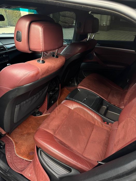 Продаю Bmw X6 в хорошем состоянии