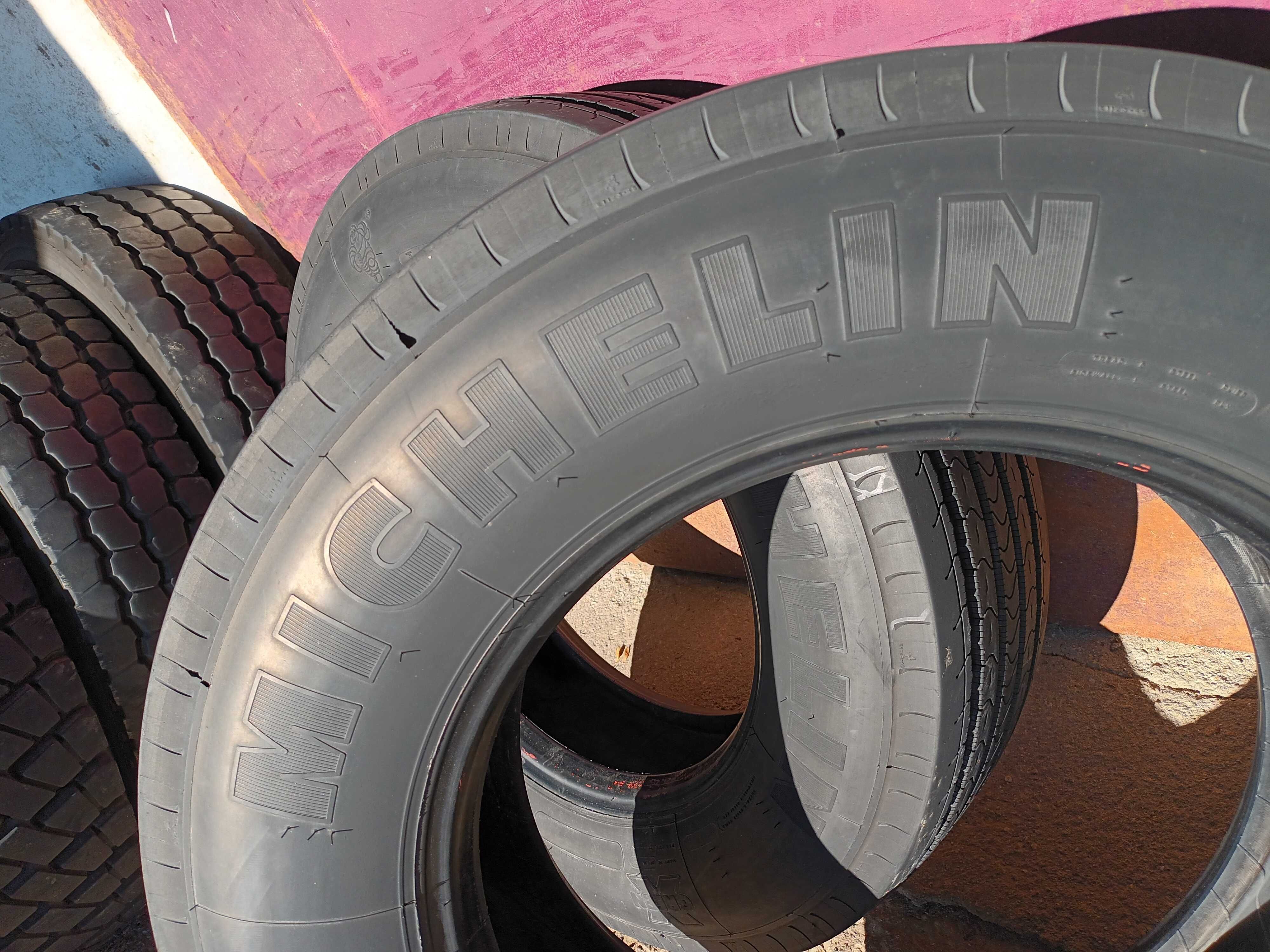 2 тежкотоварни гуми 275/70 R22.5 Michelin Energy XZA2 Green 148/145M