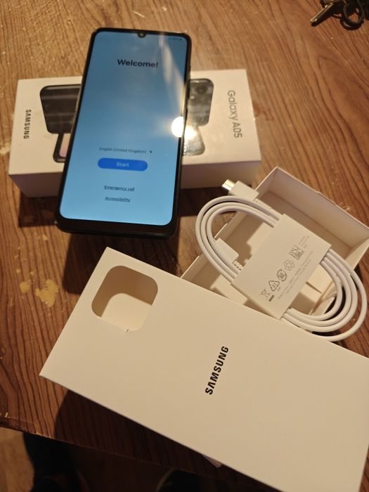 Samsung A05 că nou 4/64 gb