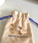 Позлатени обеци Blooming collection by Louis Vuitton”