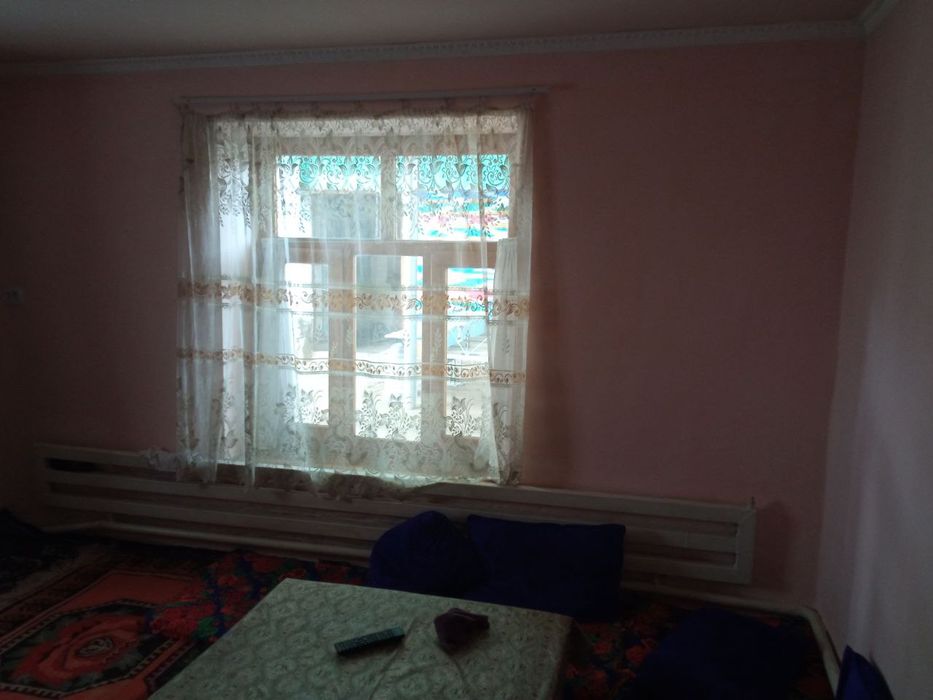 Hovli sotiladi Srochno