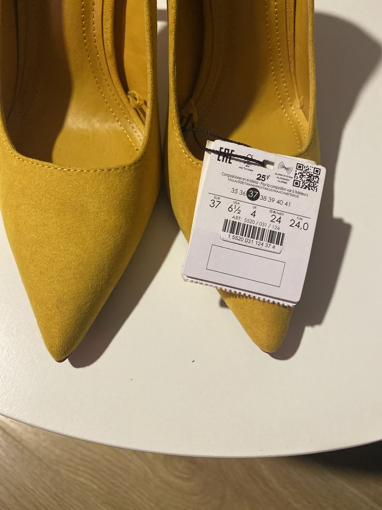 Bershka-дамски обувки