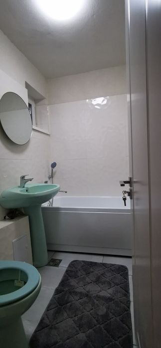 Apartament de închiriat