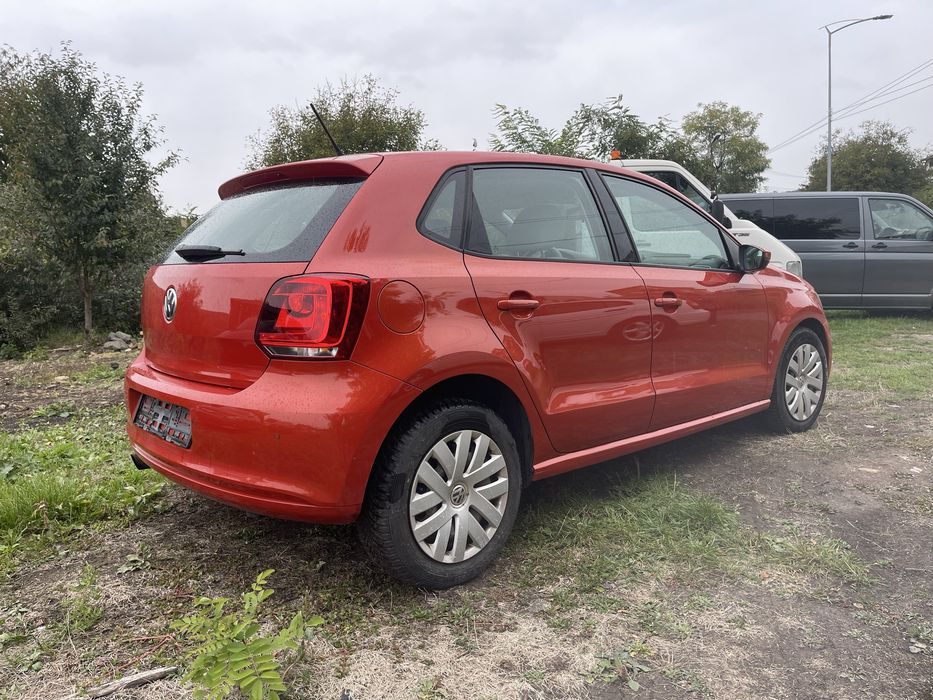 Vind  Wv Polo  cutie automată