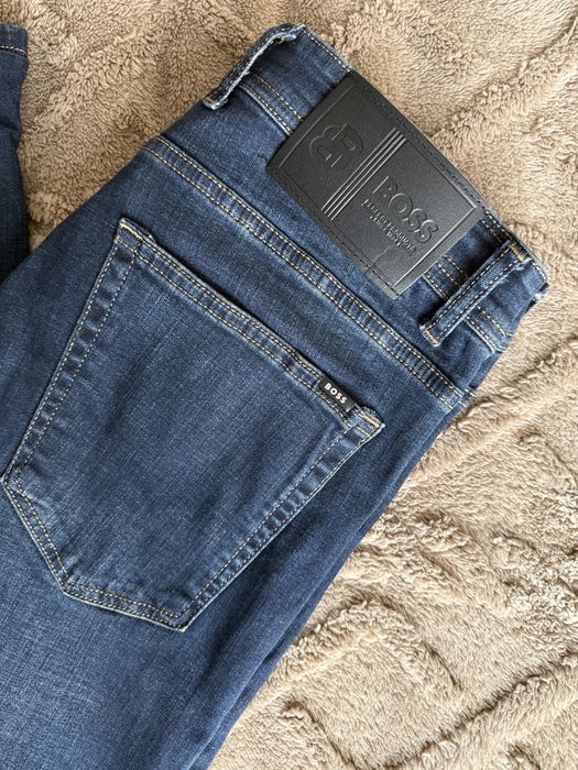 Мъжки дънки BOSS