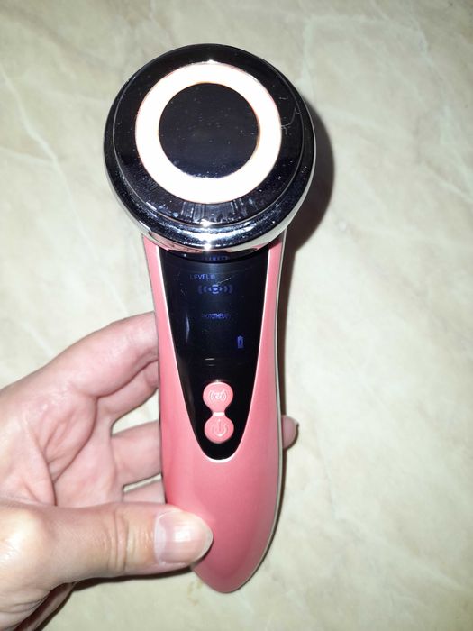 Aparat tratament facial LED si masaj cu ultrasunete 5in1