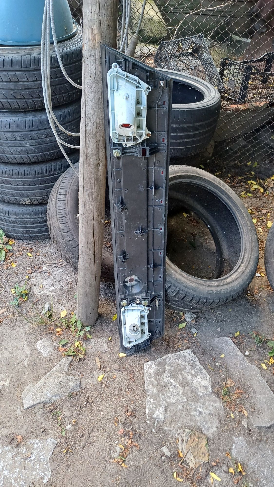 Части за mazda 323f