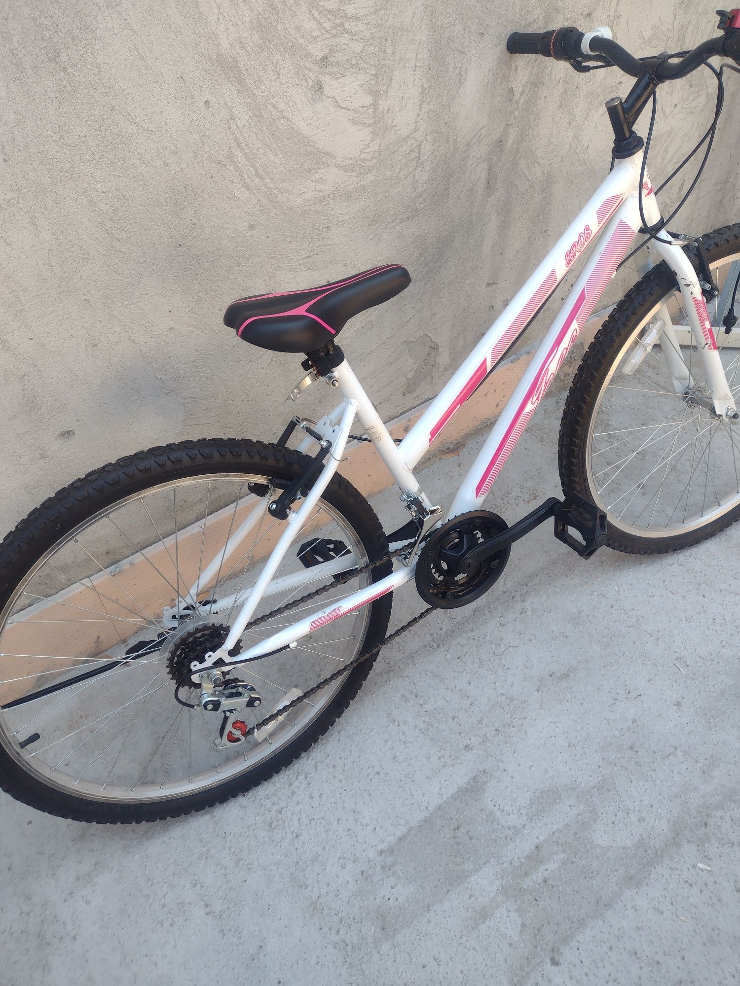 Bicicleta MTB Dama TEC Eros , culoare Roz/Alb Roata 26"