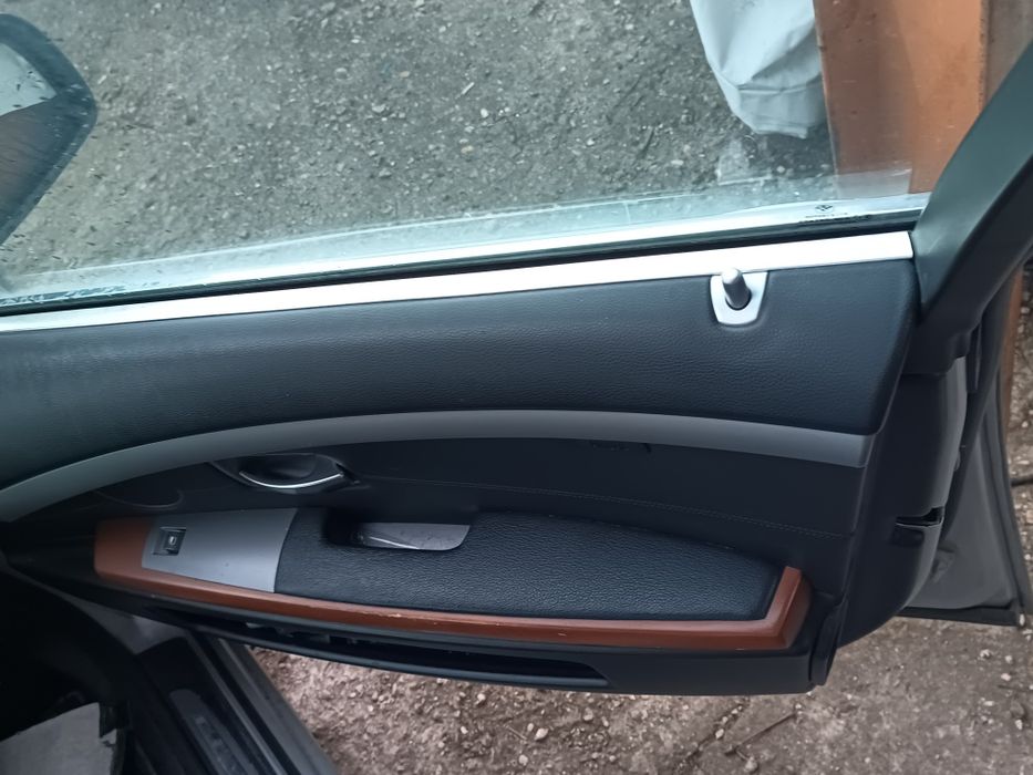 BMW.   e65  740i