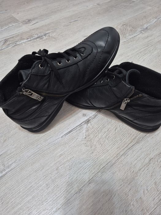 Ghete barbati din piele