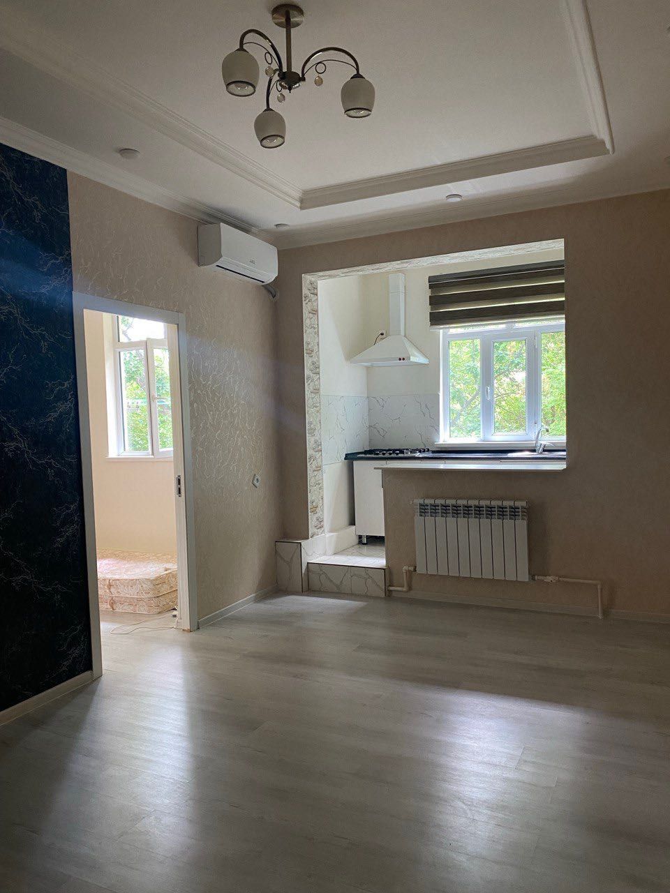 Продам квартиру 1*2/4/4 на Чиланзар-16 с ремонтом