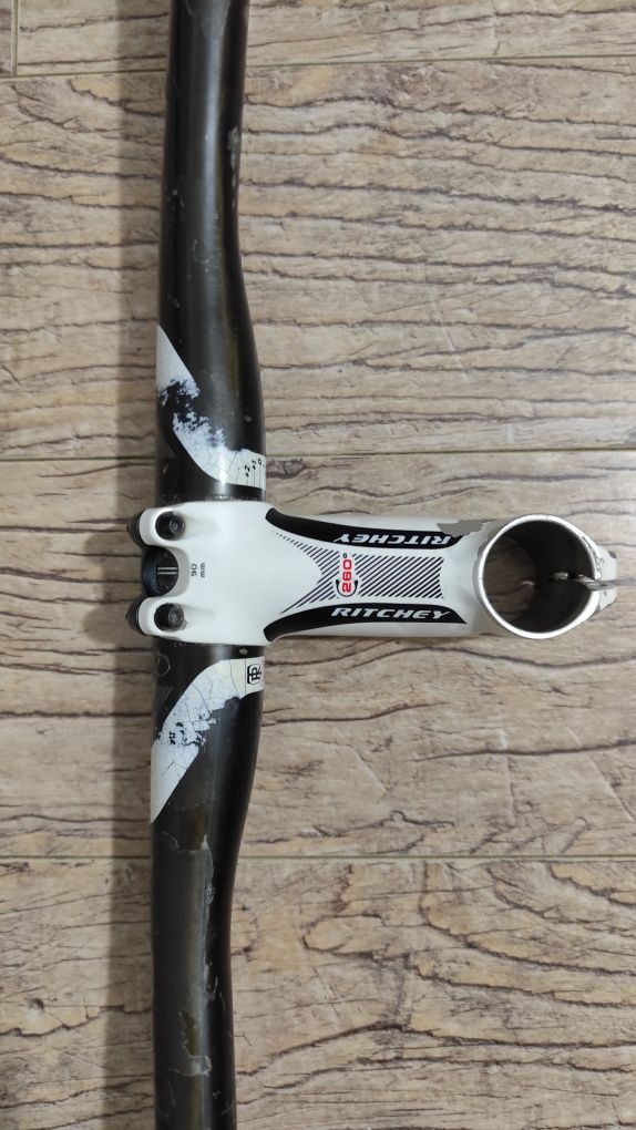 Ghidon Ritchey carbon + pipa Ritchey aluminiu