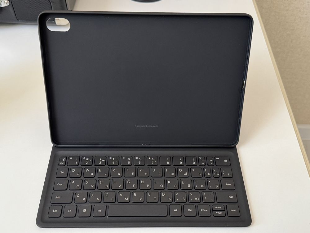 Huawei MatePad Paper Edition + чехол-клавиатура
